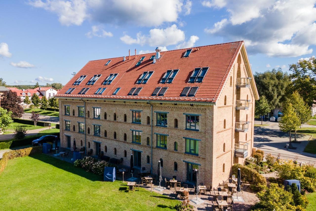 Hotel Alter Kornspeicher Neustrelitz Bagian luar foto