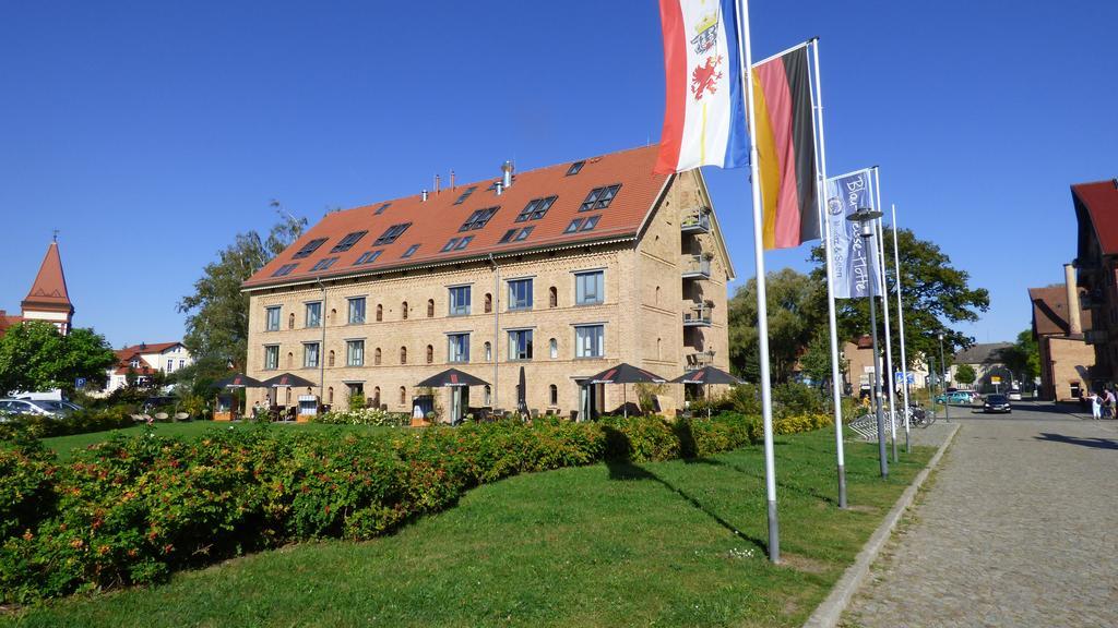 Hotel Alter Kornspeicher Neustrelitz Bagian luar foto